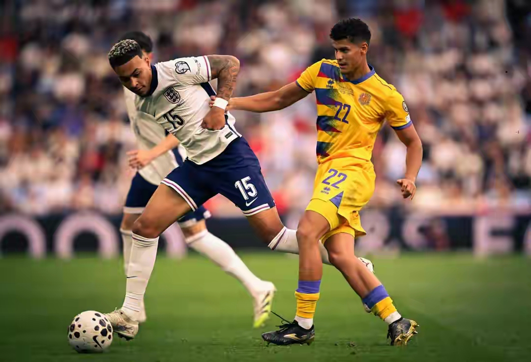 bob体育-国际足球联赛竞争激烈，各队实力均衡(国际足球联赛排行榜)